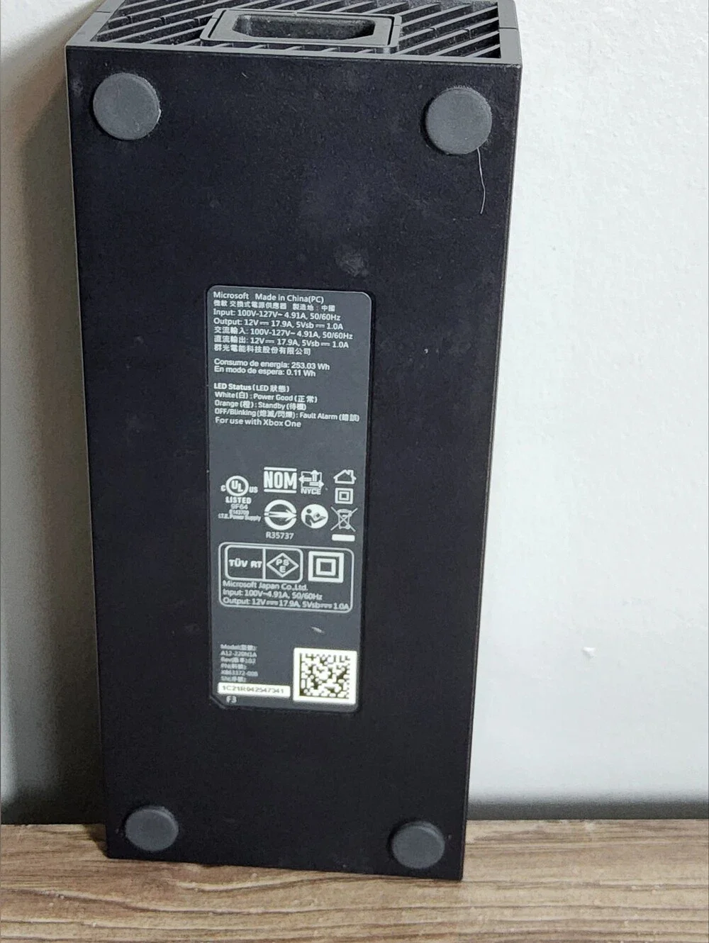 Original OEM Microsoft XBOX Power Supply Brick ***FOR PARTS Only**